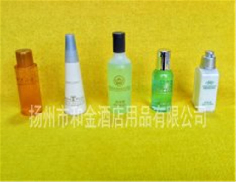 洗沐護(hù)潤瓶子1